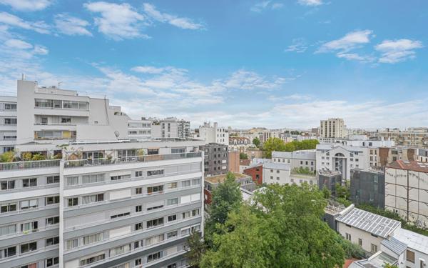 Appartement à vendre    3 pièces • 83,65 m2 Paris 20