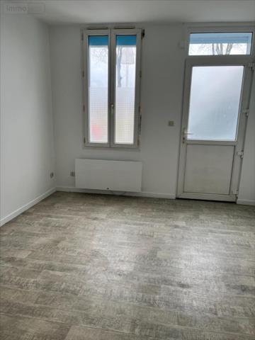 Maison de ville à louer à Oissel en Seine-Maritime (76350), ref : 76026-SCIBGO45