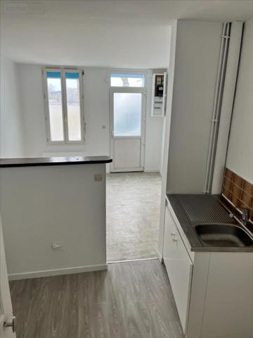 Maison de ville à louer à Oissel en Seine-Maritime (76350), ref : 76026-SCIBGO45