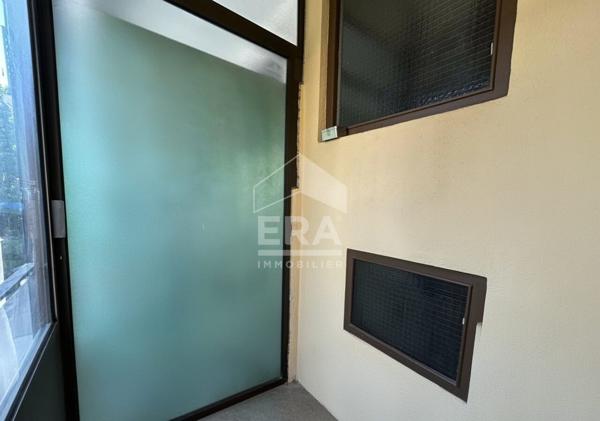 Perpignan "la Lunette" : Appartement 4 pièces meublé avec balcons, cave et garage à vendre.