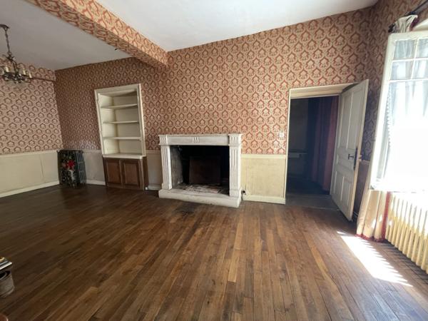 maison de ville 200 m² à rénover