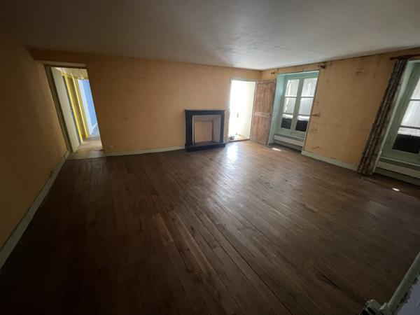 maison de ville 200 m² à rénover