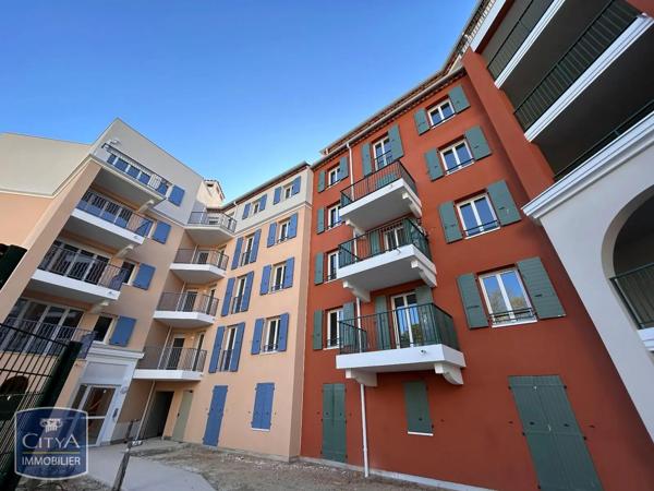 Appartement à louer 1 pièce 31.26m² Port-de-Bouc (13110)