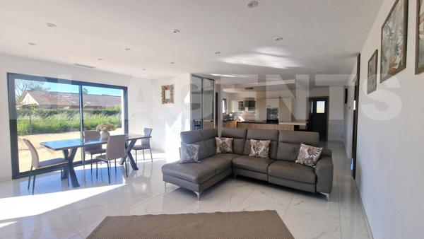  Castelsarrasin – Splendide Maison Neuve de 135 m² – Plain-Pied – 4 Chambres – Quartier Calme