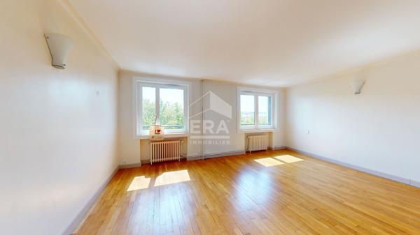 Appartement Paris 75019, 2/3 pièces de 53 m2 VUE CANAL