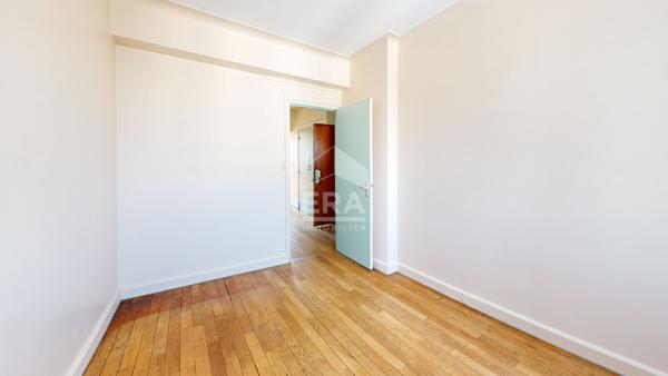 Appartement Paris 75019, 2/3 pièces de 53 m2 VUE CANAL
