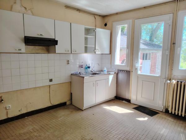 Maison à PICAUVILLE, 50360 - 9 pièces 147m²