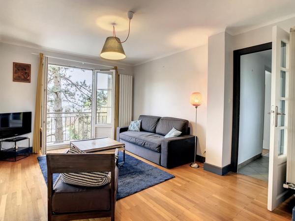 T3 – MEUBLE – GARAGE – 69 m² – 69005 – LYON