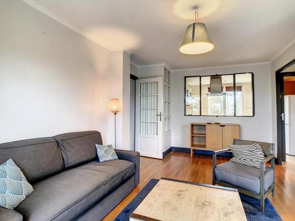 T3 – MEUBLE – GARAGE – 69 m² – 69005 – LYON