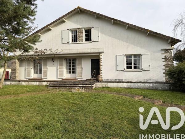 Maison à vendre 8 pièces 196 m² Ménigoute