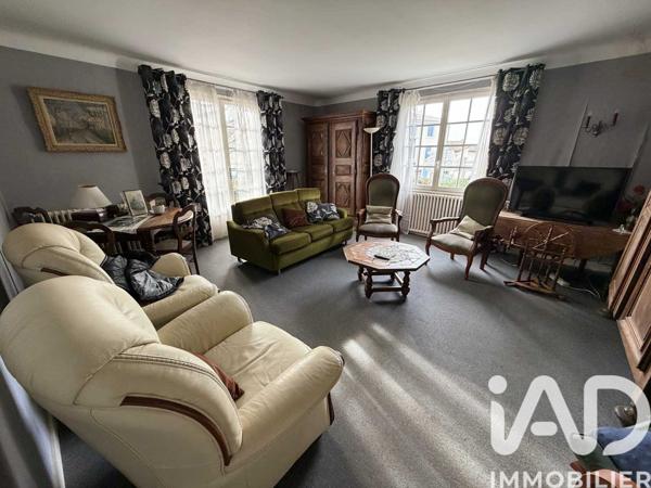 Maison à vendre 8 pièces 196 m² Ménigoute