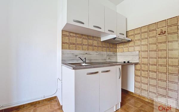 Appartement à louer    1 pièce •  Ajaccio