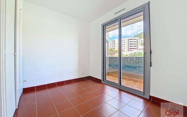 Appartement à louer    1 pièce •  Ajaccio