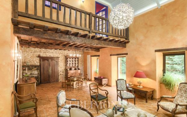 Maison 5 pièces 160 m²