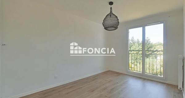 Location Appartement 2 pièces 42.75 m² - Villemomble 93250