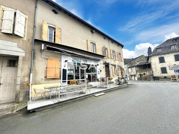 Cafe à Vabre avec habitation