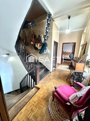 Cafe à Vabre avec habitation