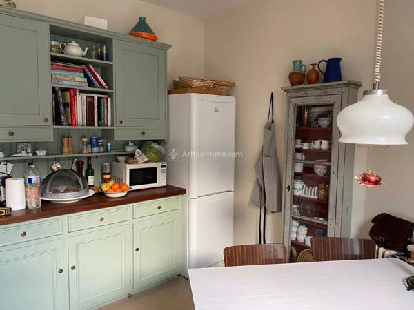 Vente Maison 10 pièces 237 m2 à La Chartre-sur-le-Loir