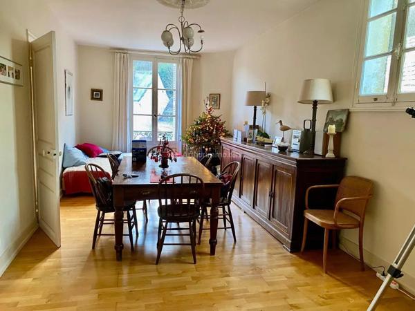 Vente Maison 10 pièces 237 m2 à La Chartre-sur-le-Loir