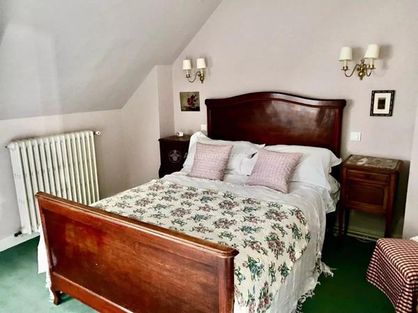 Vente Maison 10 pièces 237 m2 à La Chartre-sur-le-Loir