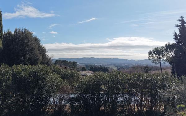 Maison à vendre    6 pièces •  Rochefort-du-Gard