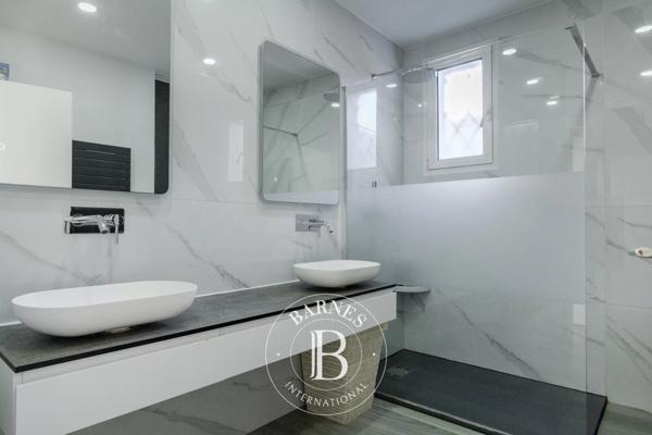 Marseille 9ème, Maison 5 Chambres -  224 m² à vendre