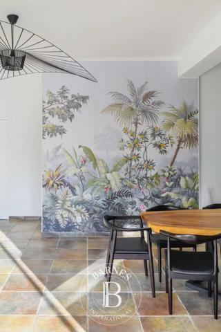 Marseille 9ème, Maison 5 Chambres -  224 m² à vendre