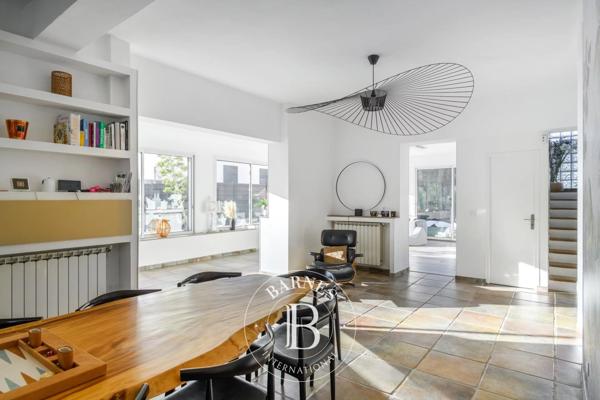 Marseille 9ème, Maison 5 Chambres -  224 m² à vendre