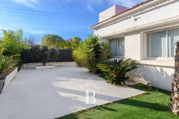 Marseille 9ème, Maison 5 Chambres -  224 m² à vendre