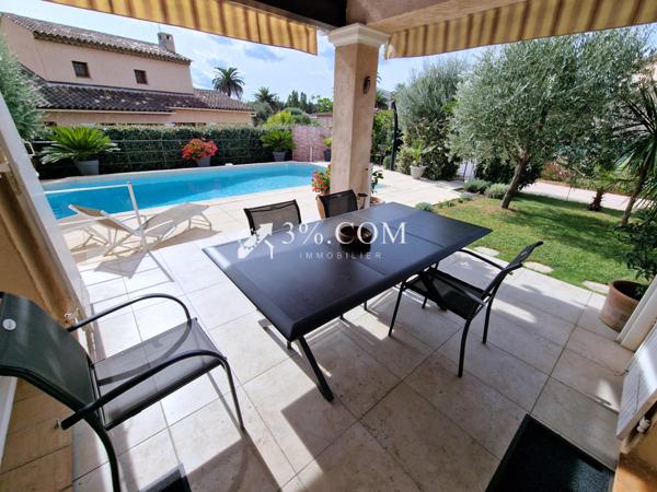 Villa 5 pièce(s) 3 chambre(s) 113 m²