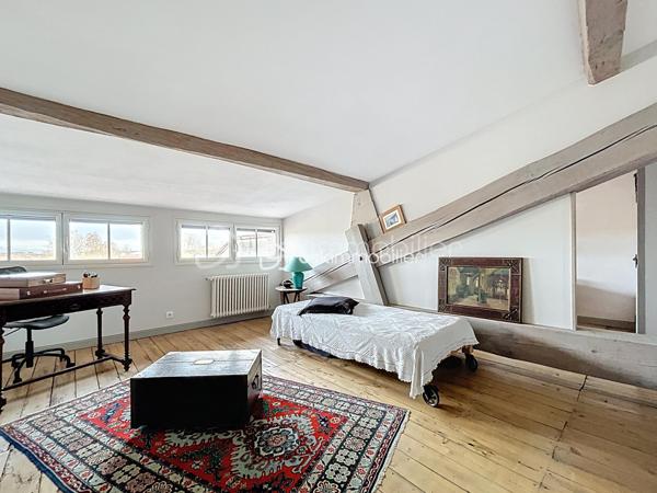 Maison ancienne de 244 m²