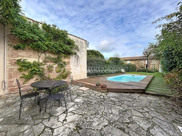 Maison ancienne de 244 m²