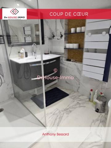 Maison à vendre 8 pièces de 250 m²