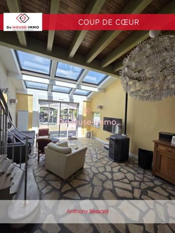 Maison à vendre 8 pièces de 250 m²