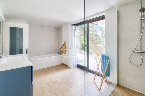 Maison Sevres 10 pièce(s) 235 m2