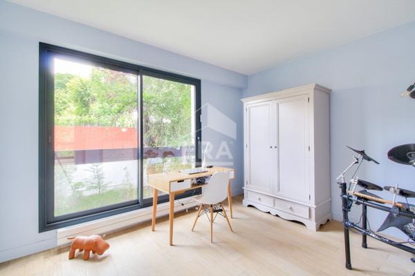 Maison Sevres 10 pièce(s) 235 m2