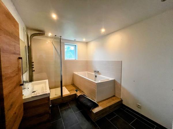 Maison à louer |  Lampaul-Ploudalmézeau |  6 pièces | 101 m²