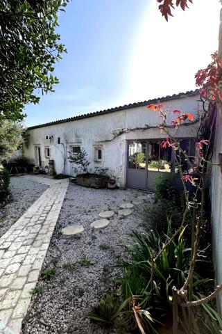 Bâti existant sur terrain de 330m2, Puilboreau 17138