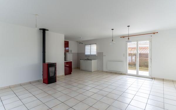 Maison à louer    4 pièces •  Biscarrosse