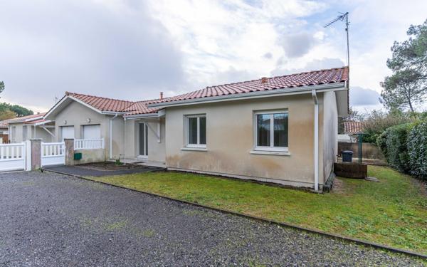 Maison à louer    4 pièces •  Biscarrosse