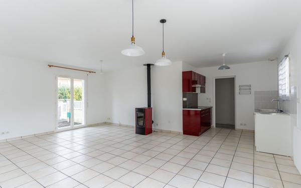 Maison à louer    4 pièces •  Biscarrosse