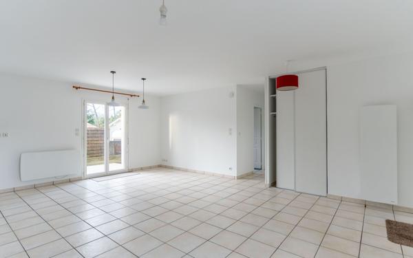 Maison à louer    4 pièces •  Biscarrosse