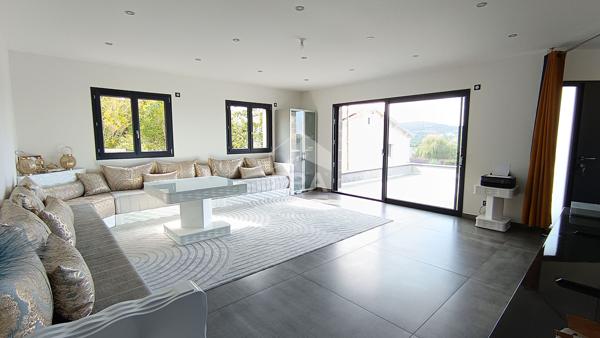 Maison Le Puy En Velay 149.58 m2 hab sur sous-sol complet