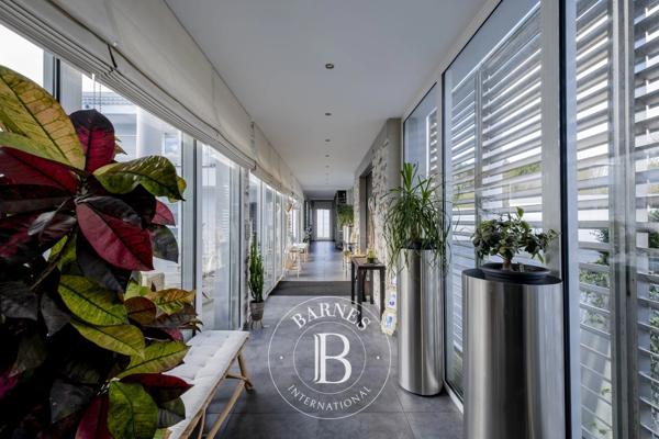 Pessac, Maison 5 Chambres -  328 m² à vendre