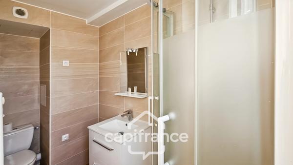 Charmant deux pièces-Quartier Saint Nicolas-Foch- Aucun travaux à prévoir.