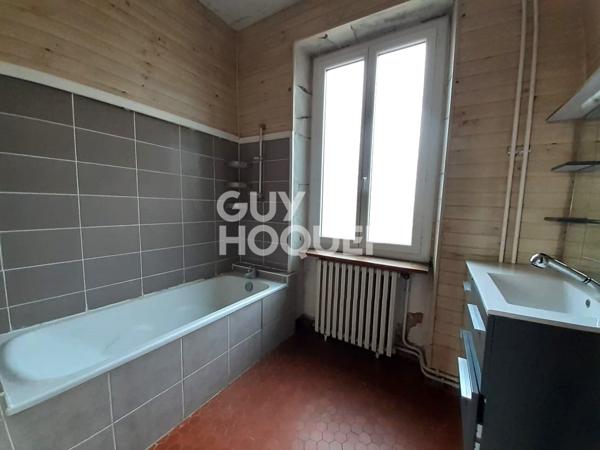 EXCLUSIVITÉ AGENCE GUY HOQUET - Maison de Charme au Coeur de Miribel