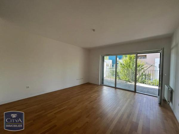 Appartement à louer 3 pièces 79.3m²