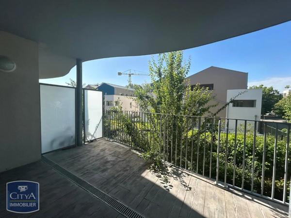 Appartement à louer 3 pièces 79.3m²