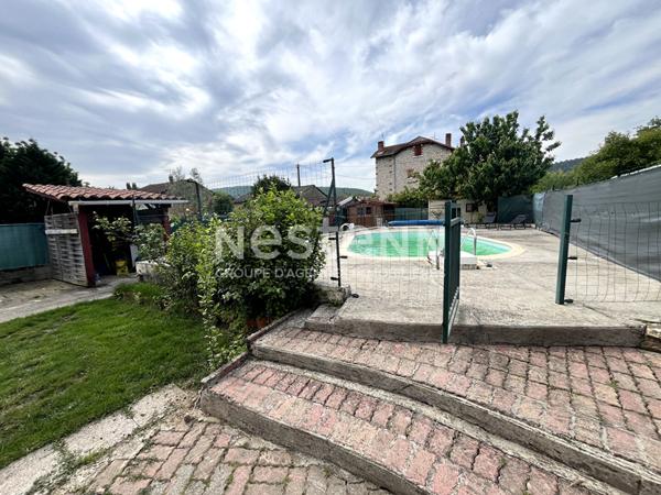 A VENDRE LAROQUE D OLMES VILLA T5 AVEC PISCINE
