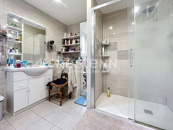 A VENDRE LAROQUE D OLMES VILLA T5 AVEC PISCINE